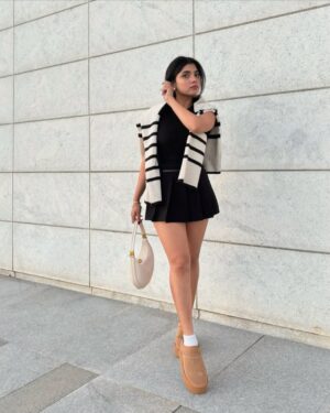 Sakshi Choudhary Instagram - Bye bye to Fall 🍂🤎
.
.
.
.
#torontoinfluencer #torontolife #browngirlbloggers #winteroutfits