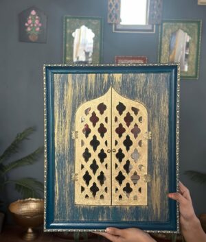 Sakshi Khullar Instagram - Our signature style š Bookings open for December end and Jan 2024 .
Size : 16āx20ā each (in the corousal)