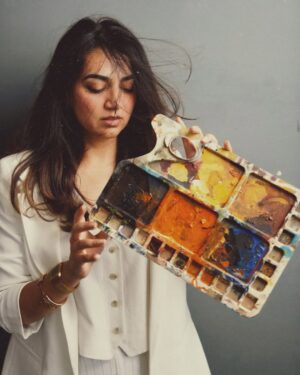 Sakshi Khullar Instagram - She holds a palette of calm, chaos and everything in between šØ was time for a new Dp š«
PC : @dreamzunlimitedbyvarun