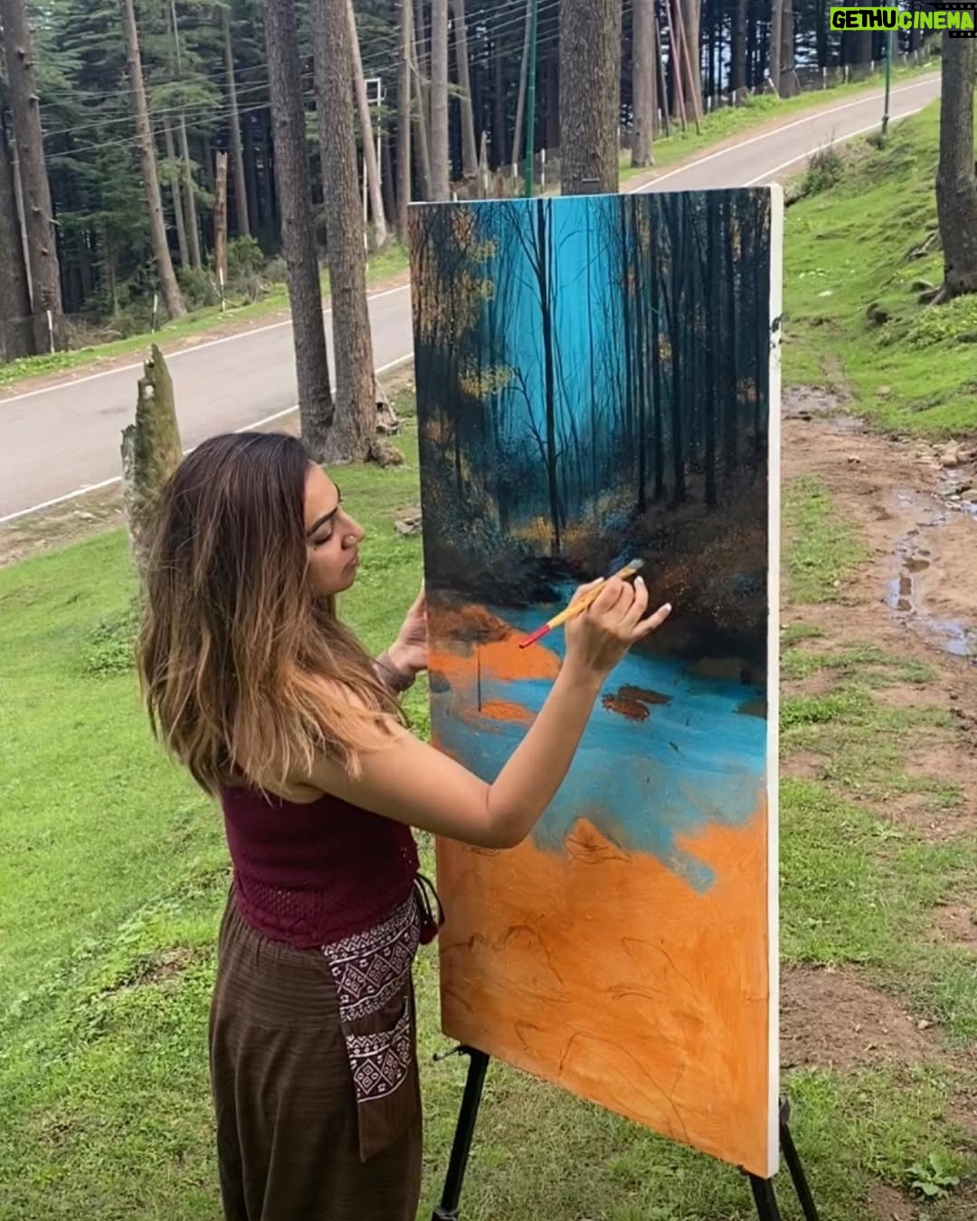Sakshi Khullar - 13K Likes - Few of my fav plein air greens ⛰️🤍 collecting memories 🤍
#sakshikhullarart #livepainting #pleinairpainting #gouachepainting