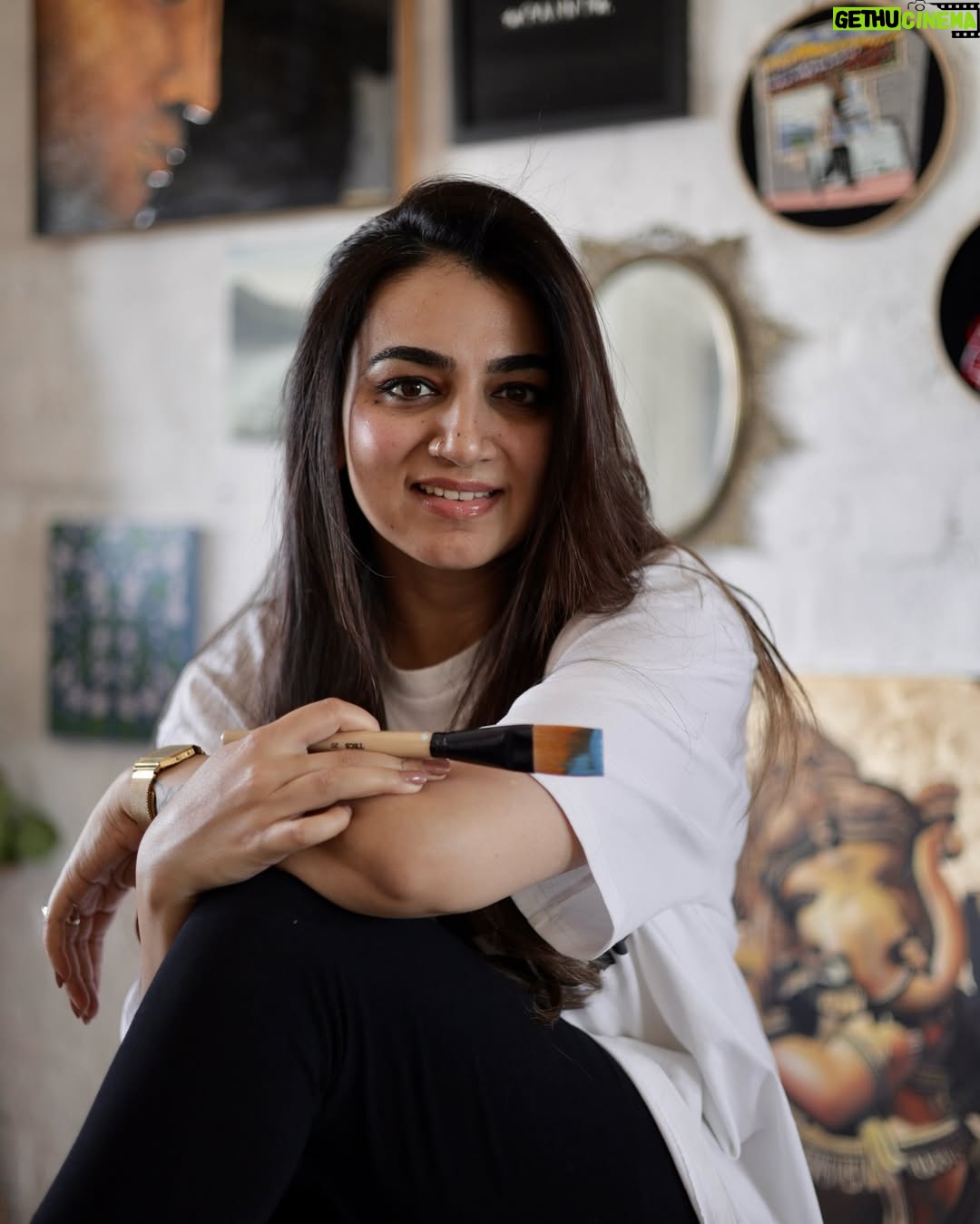 Sakshi Khullar - 4K Likes - Art is a lifestyle 🤍
#artistlife #sakshikhullarart