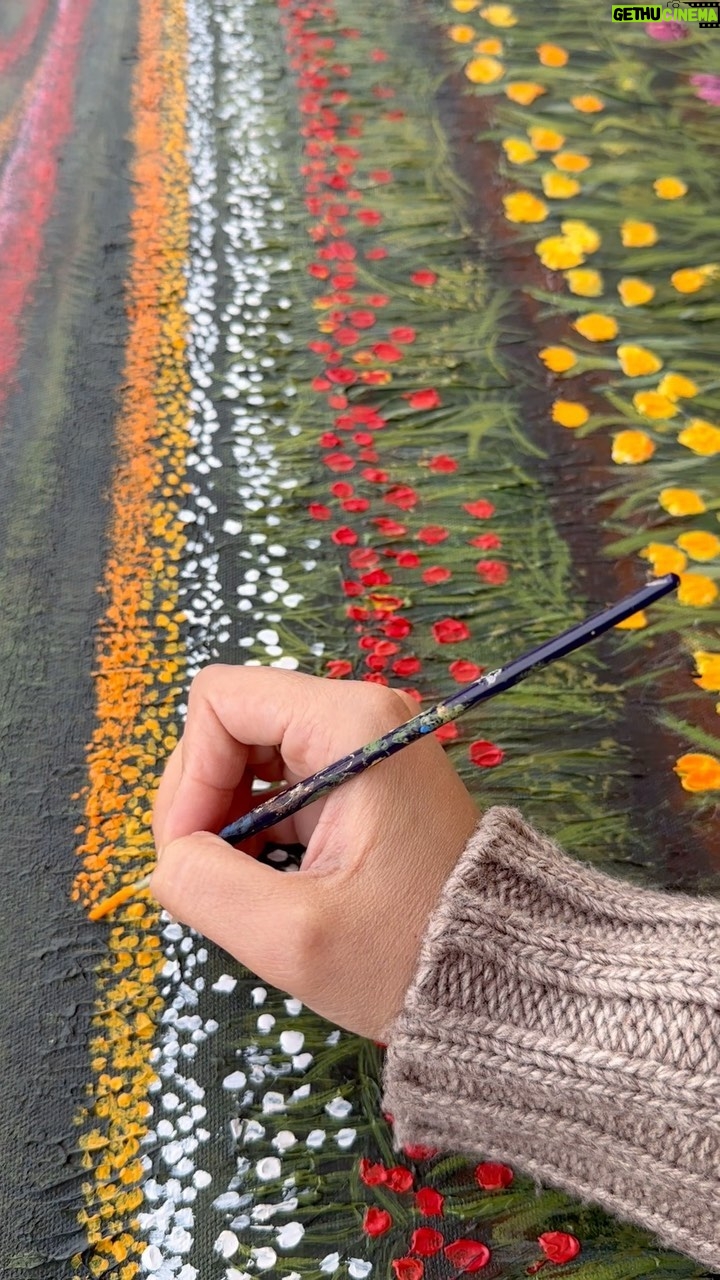 Sakshi Khullar - 37.8K Likes - The impasto style spring in acrylics🌷 
#sakshikhullarart #sakshikhullarartstudio #tulipgarden #springseason #impastopainting