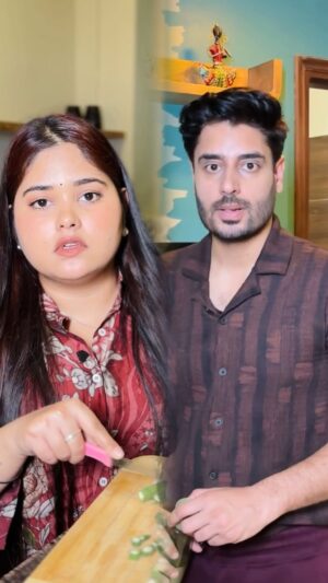 Sakshi Rajawat Instagram - Kahan gaye saare vaade ⁉️🥹
.
.
#like #explore #instagram #share #trendingreels #jaipuriajodi #insta #love #couplegoals #reelsinstagram #foryou #reel #reelitfeelit #reelkarofeelkaro #viral