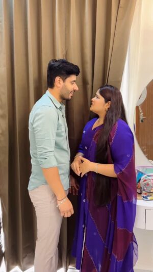 Sakshi Rajawat Instagram - Tharki 😡😅
.
.
#like #explore #instagram #share #trendingreels #jaipuriajodi #insta #love #couplegoals #reelsinstagram #viral #reel #reelitfeelit #reelkarofeelkaro