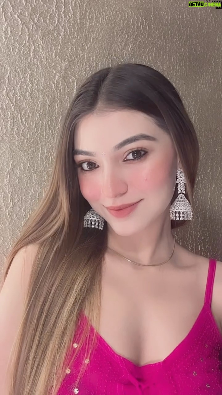 Saksshhyy - 3.6K Likes - That 3rd clip 😜❤️ 

#reels #reelkarofeelkaro #reelitfeelit