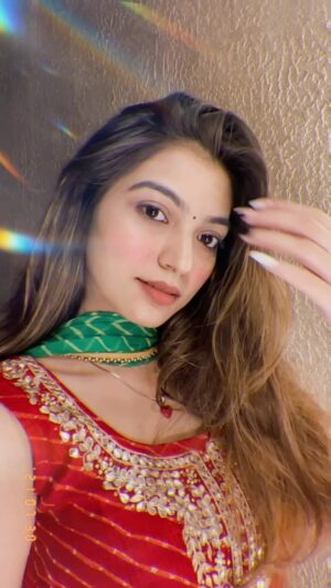 Saksshhyy Instagram - ❤️♾️✨

#reels #reelkarofeelkaro #reelitfeelit