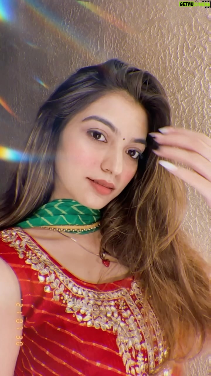 Saksshhyy - 3.4K Likes - ❤️♾️✨

#reels #reelkarofeelkaro #reelitfeelit