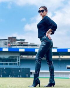 Actress Samiksha Bhatnagar HD Photos and Wallpapers April 2023