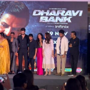 Samiksha Bhatnagar Instagram - The Kingpin of Dharavi Bank - Thalaivan vs JCP Jayant, Mumbai Police. THE WAR BEGINS! 🎬
#DHARAVIBANK, STREAMING NOW ON @mxplayer
@suniel.shetty @vivekoberoi @sonalikul
Ace Director @samitkakkad
@zeestudiosofficial @lateral10 @percyfication @dopvijay @editor_ashu_ @editor_cinema_circus @sarthak_dasgupta @vikramdahiya707 @amarmohile @ajay_kumar_pb @costumetales @hiteshbhojraj @sandhyashetty1 @shanthipriya333 @santoshjuvekar12 @nageshbhosleofficial @shruti_ss @samikshabhatna1 @bhavanaa_raao_actor @kunalmshahcasting @chinmay_d_mandlekar @lokeshmittalofficial @jaywantwadkar @shardulpatkar @kaustubh_shyam_chavan @manjaru_v @omkar.jagtap.07 @pruthamanjrekar @khadilkarakshay @officialpavitra @akshay_poptani @kailashwaghmar @___sakshimokadam @luke_kenny_live
#streamingnow #streaming #watchnow #trending