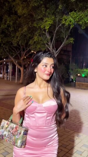 Samiksha Kapoor Instagram - 💘
.
.
.
.
.
#reels#reelsinstagram#reelitfeelit#instagram#instagood#instalike#trending#viral#viralreels#explore#explorepage#fyp