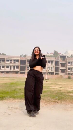 Samiksha Kapoor Instagram - Really wanted to do this one
DC : @ranglapunjabartsacademy
.
.
.
.
.
.
.
.
.
.
#reels#reelsinstagram#reelkarofeelkaro#reelitfeelit#reelsdaily#reeloftheday#viral#viralvideos#viralreels#dance#dancereels#trend#trending#trendingreels#explore#exploremore#explorepage#foryou#fyp