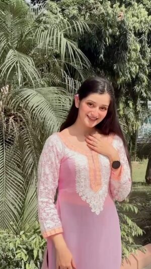 Samiksha Kapoor Instagram - 🌸🌸
.
.
.
.
.
#reels#instagram#instagramreels#instagood#instalike#viral#viralreels#trending#trendingreels#explore#explorepage
