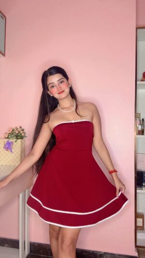 Samiksha Kapoor Instagram - Baby🌹🌹
.
.
.
.
.
#reels#reelsi̇nstagram#instagram#instamood#reeloftheday#fashion#instafashion#outfits#reelsviral#viral#flipkart#explore#explorepage#fyp