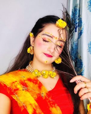 Samiksha Kapoor Instagram - ❤️🌼
.
.
.
.
.
#instagram#instagood#instamood#instadaily#instapic#picoftheday#janmashtami#krishna#radhakrishna#explore#fyp