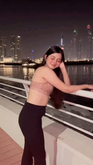 Samiksha Kapoor Instagram - 🤎
.
.
.
.
.
#reels#reelsinstagram#reelitfeelit#instagram#instagood#instalike#trending#trendingreels#viral#viralvideos#explore#explorepage#foryou#fyp