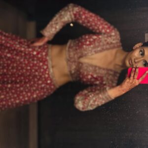 Samreen Kaur Instagram - More chaos but a pinch of calm…