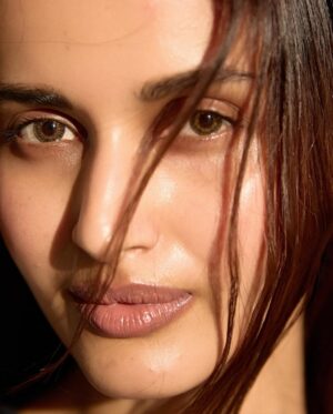 Samreen Kaur Instagram - More from the no makeup series💅
