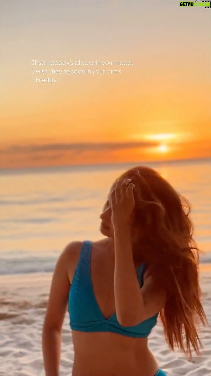 Samreen Kaur - 1.7K Likes - Cannot wait to be by the beach soon enough …