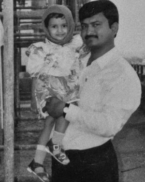 Samreen Kaur Instagram - Here just to make you proud Father…
Ain’t nobody like you in this whole wide world.
May I always win in our banter.
To days of endless laughter with you🥂
Happy birthday♥️
I love you.