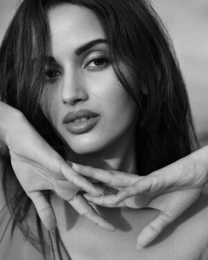 Samreen Kaur Instagram - You did the best you could with who you were at the time.