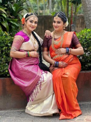 Samskruthy Shenoy Instagram - Embracing the beauty of motherhood... 
valakappu function @premapooja serial location….

#babybump #valakappu #suryatv #premapooja #premapoojaonsuryatv