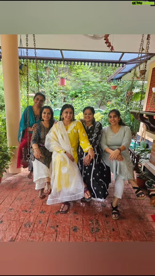 Samyuktha Varma - 21.3K Likes - Having right🧚🏽‍♀️🧚🏽‍♂️🧚🏽 circle of women🧚🏽🧚🏽‍♂️🧚🏽‍♀️ around you is honestly 🌸 the biggest life upgrade🥰