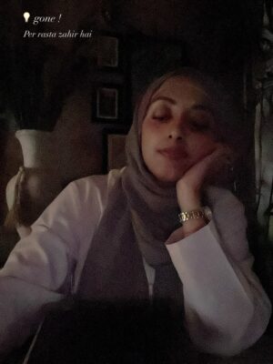 Sanam Chaudhry Instagram - Alhamdulillah.. i cant thank Allah enough for making me understand His instructions to shape up my life accordingly 🥹