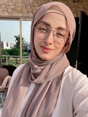 Sanam Chaudhry Instagram - Alhamdulillah.. i cant thank Allah enough for making me understand His instructions to shape up my life accordingly 🥹