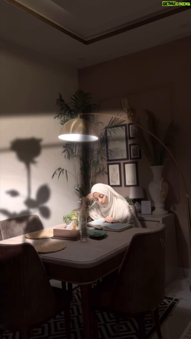 Sanam Chaudhry - 102K Likes - My teacher @babar_r.chaudhry_official 
Taught me the essence of salat and how we can establish it .. 
i am so grateful, @arrahmanarraheemnetwork 
Making it easy for us to understand our deen and practice it in our daily lives ♥️🥲
Alhamdulillah