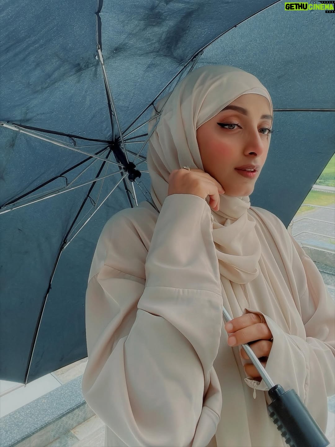 Sanam Chaudhry - 90.6K Likes - Drenched in dreams , on a rainy balcony ☔️