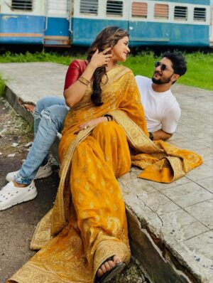Sanchari Mondal Instagram - “সঞ্চারী” and “অনির্বান”
“অনুরাগের ছোঁয়া” @starjalsha 9:30pm
