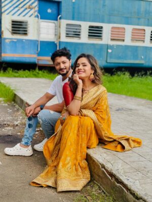 Sanchari Mondal Instagram - “সঞ্চারী” and “অনির্বান”
“অনুরাগের ছোঁয়া” @starjalsha 9:30pm