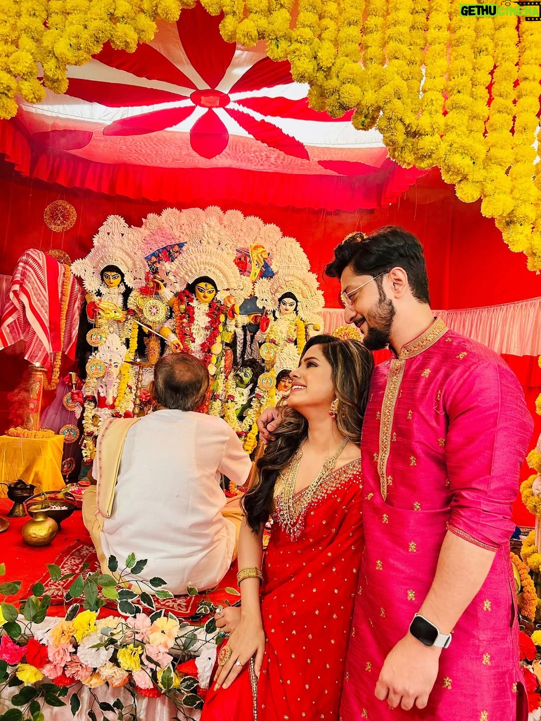 Sanchari Mondal - 2.1K Likes - Anirban & Sanchari ❤️
"Anurager chowa" @starjalsha 9:30pm