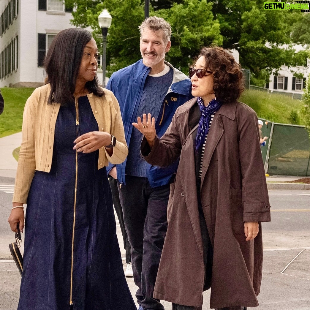 Sandra Oh - 1.7 Million Likes - A Dr. for real reals!! 
(Okay, honorary) 
🙏 @DartmouthCollege for letting me DANCE IT OUT w/ the Dartmouth Grads of ‘25 🎓
& the privilege of giving this yrs Commencement Speech (link in bio) 
Thank you Evan Endicott my speech sherpa for your guidance and friendship,
@ShondaRhimes for your creative sisterhood

Congratulations to fellow honorands @MikaelaShiffrin, David Benioff, Judy Geer, Lynn Trujillo, Antonia Novello, and the Rev. William Greason!

Photo Credits: Katie Lenhart