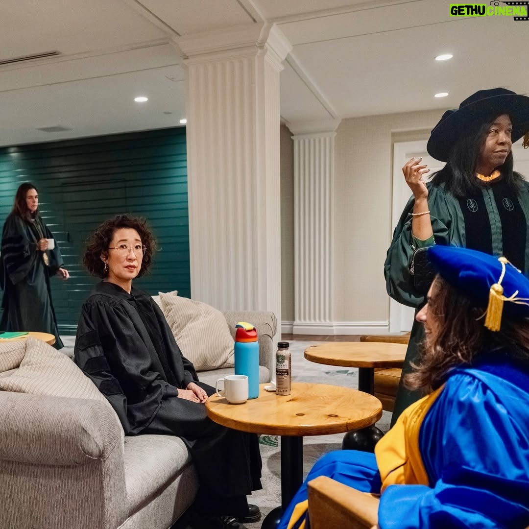 Sandra Oh - 1.7 Million Likes - A Dr. for real reals!! 
(Okay, honorary) 
🙏 @DartmouthCollege for letting me DANCE IT OUT w/ the Dartmouth Grads of ‘25 🎓
& the privilege of giving this yrs Commencement Speech (link in bio) 
Thank you Evan Endicott my speech sherpa for your guidance and friendship,
@ShondaRhimes for your creative sisterhood

Congratulations to fellow honorands @MikaelaShiffrin, David Benioff, Judy Geer, Lynn Trujillo, Antonia Novello, and the Rev. William Greason!

Photo Credits: Katie Lenhart