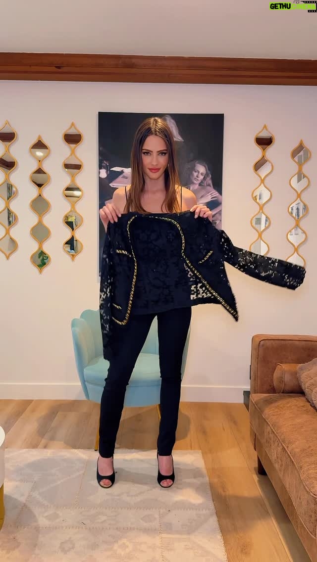 Sandra Vergara - 1K Likes - ✨ Discover @generationloveclothing where New York boldness meets Parisian elegance. Elevated essentials, power pieces, and timeless style make this a true fashion hidden gem.
@sandravergara 
#fashion #fyp #viral #trend #explorer