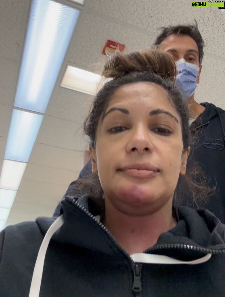 Sangita Patel - 10.1K Likes - On this day 2023…my world changed ❤️

This is my favorite selfie ever 😊
I remember walking into the hospital, having so much anxiety. Feeling the ‘What the hell am I doing here?’ And thinking if get this surgery done and I’m in the clear…oh boy was I wrong. 
It was the beginning of a new chapter. ‘Sangi the patient’. 
And the video 🥹❤️ - Sam wheeling me out at midnight after surgery and I see that I was still smiling 😊 looks like I took a good left paw 🥊 

During this time…group of women who went through their C journey reached out to lend a hand. And I will never forget it ❤️

During this time I found my core…my friends. A smaller circle but a powerful circle. Including ALL OF YOU 

During this time, I lived a world of facing my emotions and letting myself cry. 

During this time…I found my strength ❤️

On this day, I started my cancer journey…2 years later, I am now on top of the world 😊

Live life, live it with positivity and feel joy every single day ❤️

#Anniversary #CancerJourney #Life #blessings