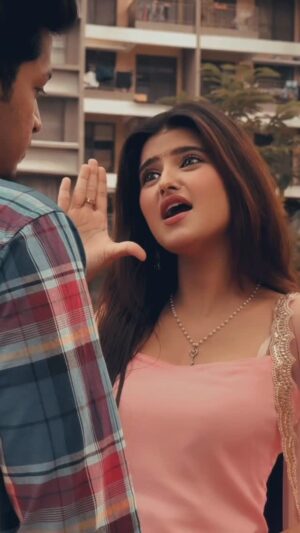 Saniya Shaikh Instagram - Awaj de rahe hai usse…🖤….