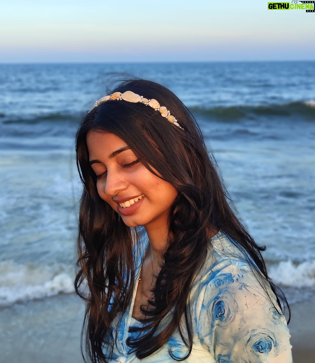 Sanjana - 52.9K Likes - 💙✨🫶🏻

#beach #beachdays