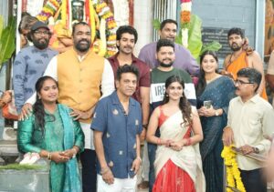 Sanjana Anand Instagram - Couldn’t be Happier♥️ 

Super Excited to be sharing screen with Our @nimmashivarajkumar sir🧿🥹
 
Blessed to be associating with this Amazing Team @kvn.productions @pavanwadeyar ♥️

@b_ajaneesh @dheekshithshettyofficial @loosemada_yogi 
ಎಂದಿನಂತೆ ನಿಮ್ಮ ಪ್ರೀತಿ ಸದಾ ಇರಲಿ✨