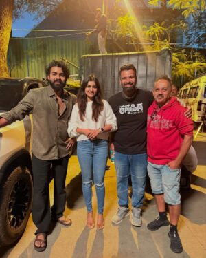 Sanjana Anand Instagram - #Ekka🧿 

Okay , long caption Alert🙈‼️
 
This is One of those journeys that has made me feel like Im always Blessed ! 
#Banglebangari ಹಾಗೂ ಸಿನಿಮಾ ಮೇಲೆ ಊಹೆಗೂ ಮೀರಿದ ನಿಮ್ಮ ಪ್ರೀತಿಗೆ ಸದಾ ಚಿರಋಣಿ…. ♥️

@prk.productions associating with this name itself is an honour to me🥹
@jayanna.films thankyou for believin in me again🧿
 @karthik_krg @yogigraj will forever be grateful for this jouney♥️
 
@rohitpadakifilms Thankyou for believing I could be your #nandini 🥰 I got to learn soo much more. 

@charanraj27185 You’ve been literally a blessing in my career!!! 🥹🧿

Thanks to my Team for making Nandini be her Best ♥️
@satyahegde @maasthiupparahalli @murali.choreographer 

@poornamysore Daddy ,  Fan ಆಗೋದೆ  sir!🫡

Finally , @yuva_rajkumar Thankyou for making work so much easier & comfortable. 
Youve definitely been a Gentlemen throughout! Rooting for you always🤗

Much Love  to my Entire team for making Ekka more special to me ♥️ @sampaada1 @aryaasriram @archanakottige  @prem.0792  @jayanth96