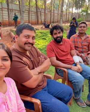 Sanjana Anand Instagram - #Ekka🧿 

Okay , long caption Alert🙈‼️
 
This is One of those journeys that has made me feel like Im always Blessed ! 
#Banglebangari ಹಾಗೂ ಸಿನಿಮಾ ಮೇಲೆ ಊಹೆಗೂ ಮೀರಿದ ನಿಮ್ಮ ಪ್ರೀತಿಗೆ ಸದಾ ಚಿರಋಣಿ…. ♥️

@prk.productions associating with this name itself is an honour to me🥹
@jayanna.films thankyou for believin in me again🧿
 @karthik_krg @yogigraj will forever be grateful for this jouney♥️
 
@rohitpadakifilms Thankyou for believing I could be your #nandini 🥰 I got to learn soo much more. 

@charanraj27185 You’ve been literally a blessing in my career!!! 🥹🧿

Thanks to my Team for making Nandini be her Best ♥️
@satyahegde @maasthiupparahalli @murali.choreographer 

@poornamysore Daddy ,  Fan ಆಗೋದೆ  sir!🫡

Finally , @yuva_rajkumar Thankyou for making work so much easier & comfortable. 
Youve definitely been a Gentlemen throughout! Rooting for you always🤗

Much Love  to my Entire team for making Ekka more special to me ♥️ @sampaada1 @aryaasriram @archanakottige  @prem.0792  @jayanth96