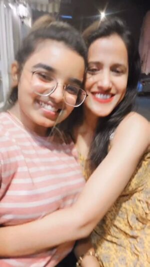 Sanjana Jagga Instagram - TAG SOMEONE 💕💕
Miss uh...😶 #sanjanajagga #chetnabalhara