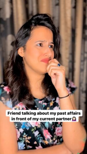 Sanjana Jagga Instagram - Tag such ajeeb maanush jinka unki jubaan p control e nhi hai 🤦🏻♀️🤦🏻♀️
.
.
.
@___shagunn 🤫
Ib- @alstravage
#relatable #sanjanajagga #bestie #friends #bff