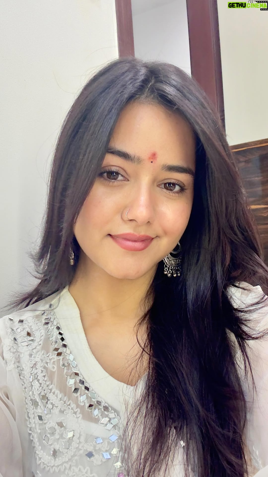 Sanskriti Singh - 43.5K Likes - Clearing drafts 🤍