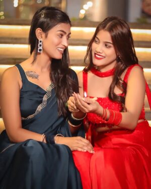 Sapna Roy Instagram - Happy Diwali to all 🪔 @sapnaroy322
Shoot by >> @Potrait_92
#trendingreels #trending #trend #trendy #viral #viralpost #newpost #viralposts #newphoto #newpost😍 #insta #instagram #instagood #instafashion