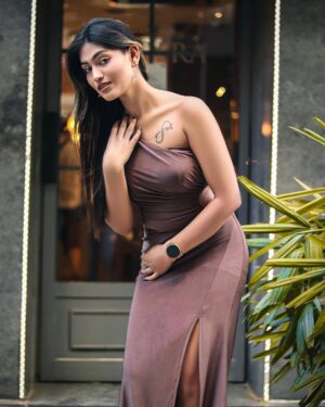 Sapna Roy Instagram - Hey brown girl 🤎
Edit by @pro_shoots1
Shoot by @potrait_92
#new #newpost #newbalance #newlook #photoshoot #photooftheday #explore #viral #viralphotos😎 #instagram #instagood #instadaily