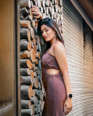 Sapna Roy Instagram - Hey brown girl 🤎
Edit by @pro_shoots1
Shoot by @potrait_92
#new #newpost #newbalance #newlook #photoshoot #photooftheday #explore #viral #viralphotos😎 #instagram #instagood #instadaily