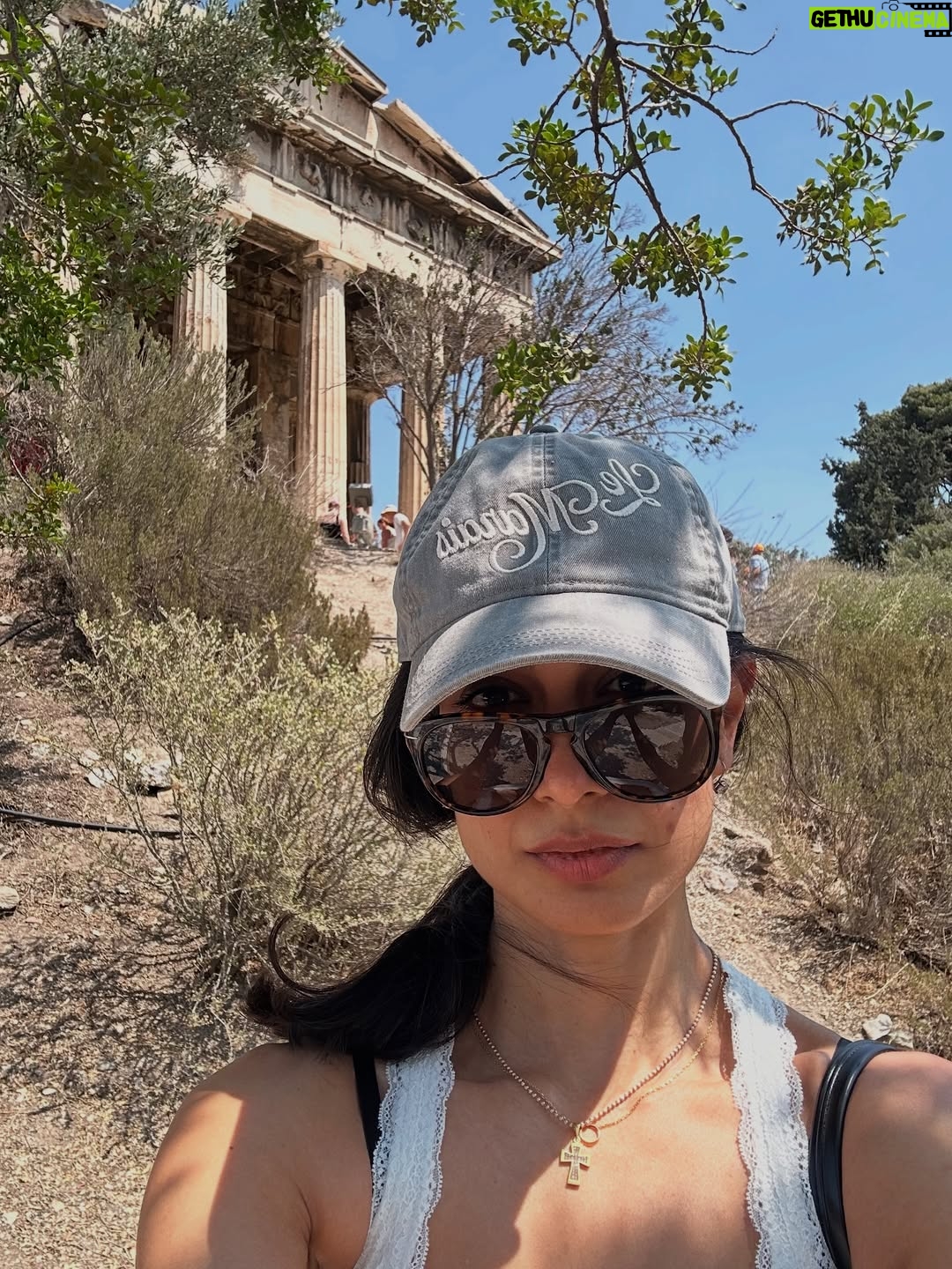 Sarah Jane Dias - 10.2K Likes - As requested, Greece Pt. 2
.
#travelgram #greece #girlsgottatravel #greecediaries🇬🇷