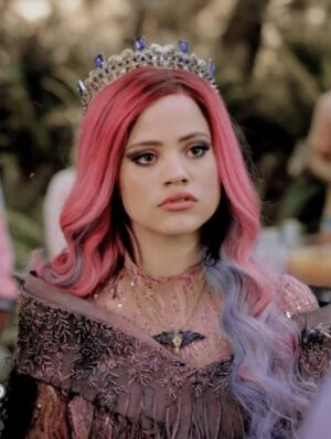 Sarah Jeffery Instagram - 10 whole years. I don’t have enough words, so here are some moments in time that I think speak for themselves. Happy 10 years to Descendants. Being Audrey changed my life in the most beautiful of ways. Thank you to every person who allowed me to be her 🩷👑💙 #descendants
